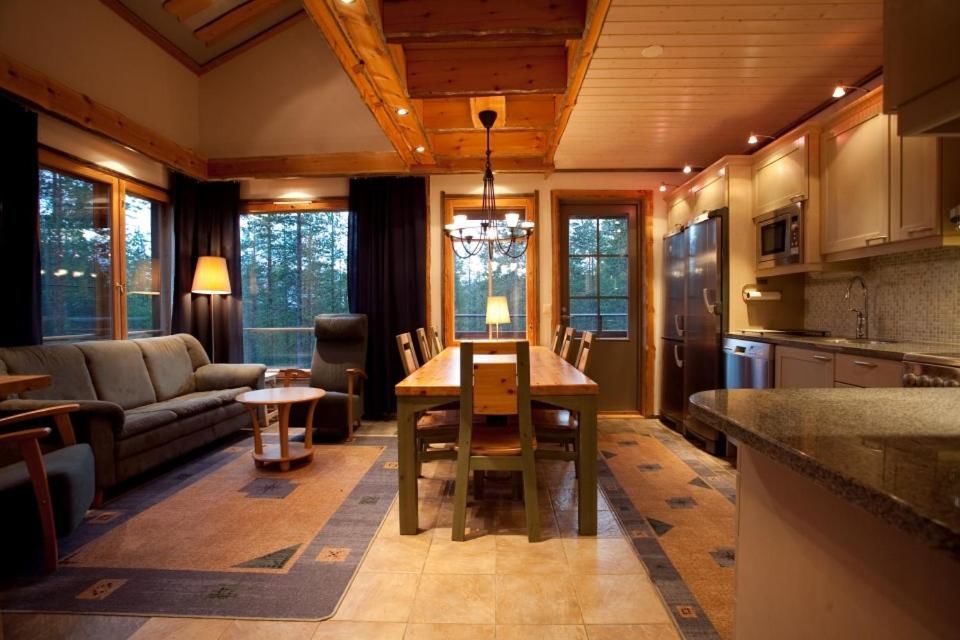 Дома для отпуска Levi President Mountain Chalets Леви